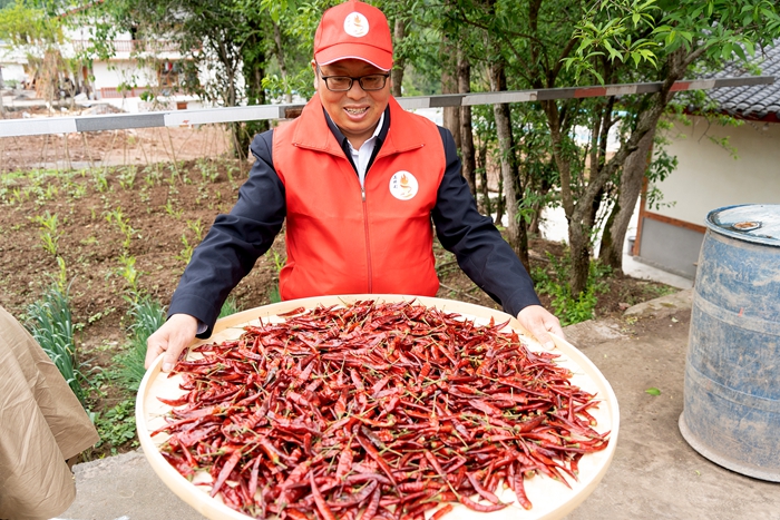 省人大代表殷雄：深耕紅色沃土　激活文旅深度融合新動能